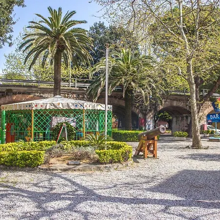 Gorgeous Home In Bonassola With Wifi * ボナッソーラ