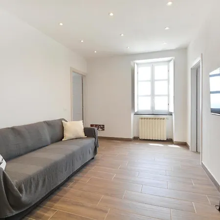 2 Bedroom Gorgeous In Holiday home