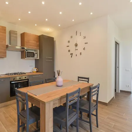 Stunning In With House Sea View