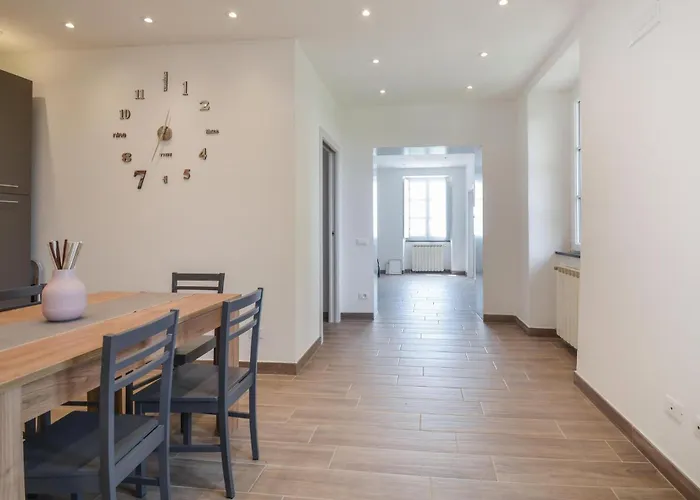 2 Bedroom Gorgeous In Casa de Férias Bonassola